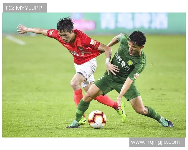 恒大主场战胜国安,提前三轮夺得中超冠军! 恒大主场战胜国安,提前三轮夺得中超冠军!